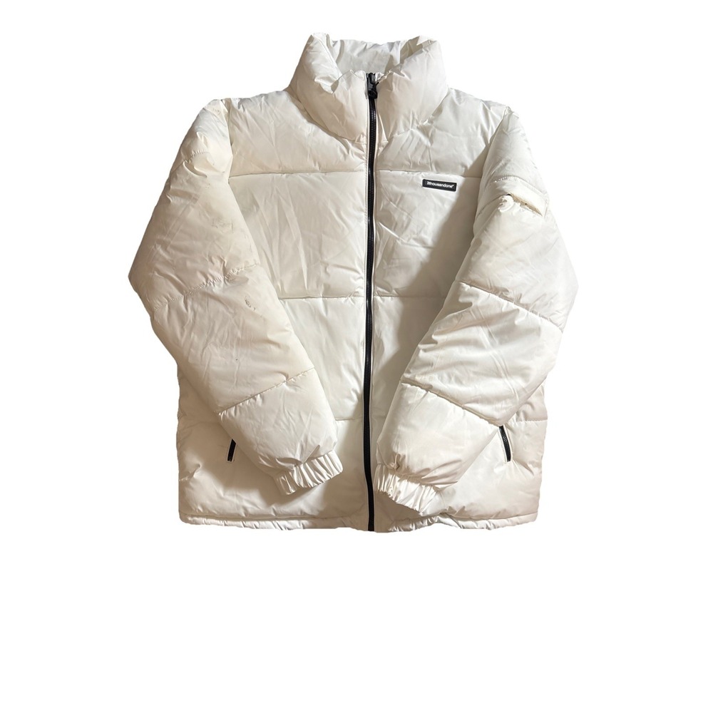Bershka Men's  White Puffer Jacket‎ Size M